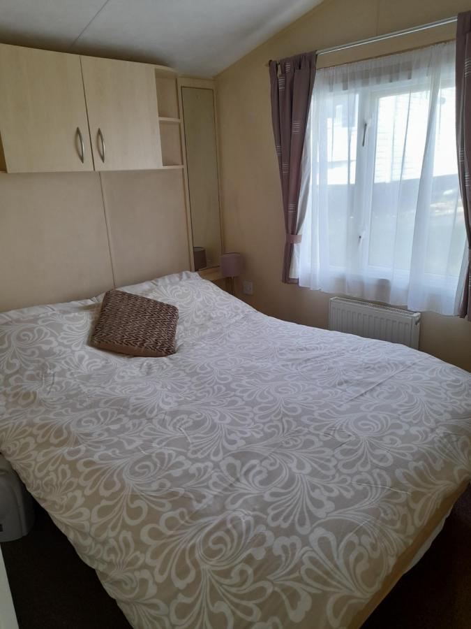 Pine Ridge 59 Rockley Park Poole With Sea View Sleeps Six Hotel ภายนอก รูปภาพ