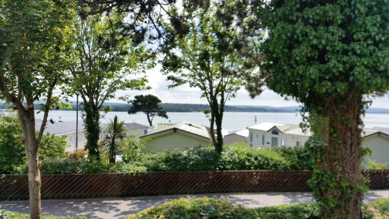 Pine Ridge 59 Rockley Park Poole With Sea View Sleeps Six Hotel ภายนอก รูปภาพ